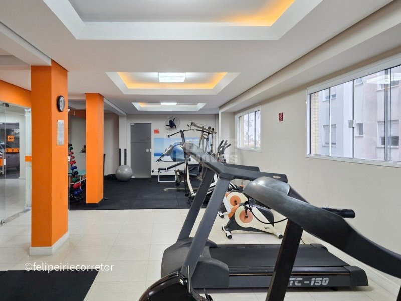 academia equipada - Cobertura 2 quartos no Coqueiros em Florianópolis