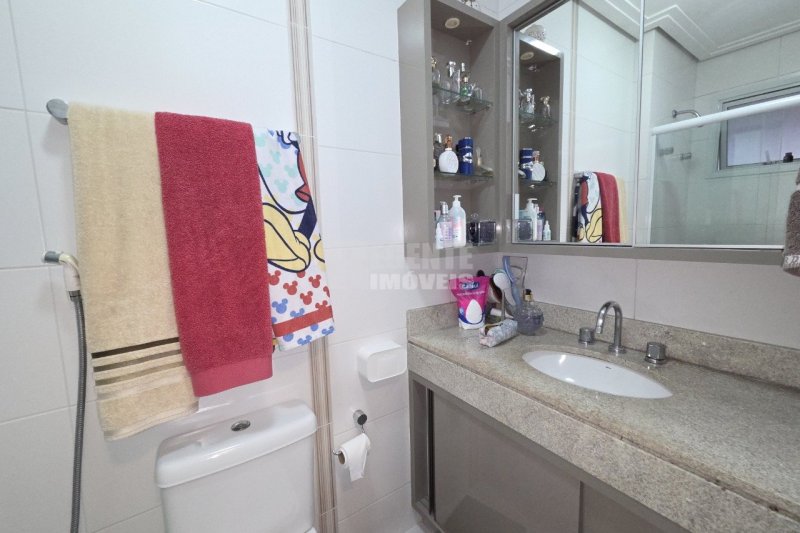 Apartamento 2 quartos no Beira Mar em Florianópolis - Foto 9