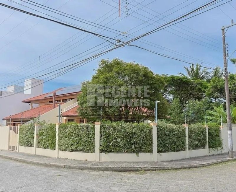 Casa 5 quartos no Córrego Grande em Florianópolis - Foto 25