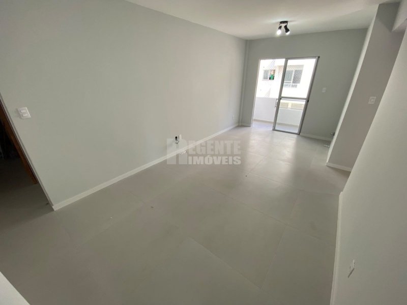 Apartamento 2 quartos no Trindade em Florianópolis - Foto 2