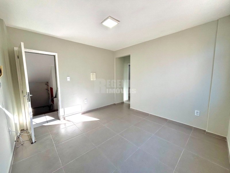 Apartamento 2 quartos no Trindade em Florianópolis - Foto 2