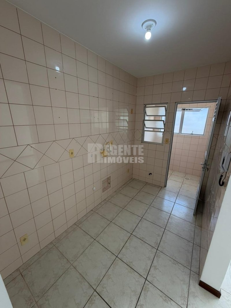 Apartamento 2 quartos no Carvoeira em Florianópolis - Foto 3