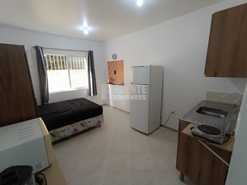 Kitnet 1 quartos no Trindade em Florianópolis - Foto 4