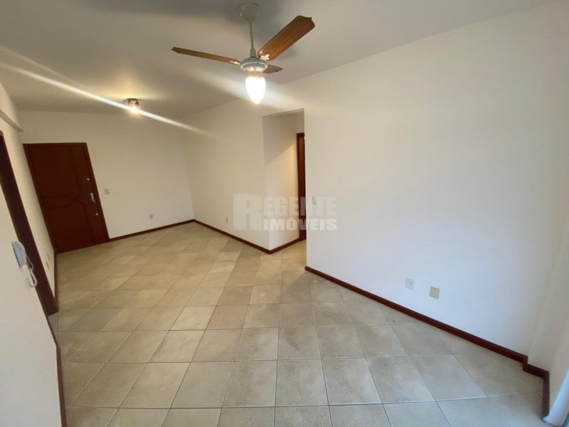 Apartamento 2 quartos no Trindade em Florianópolis - Foto 2