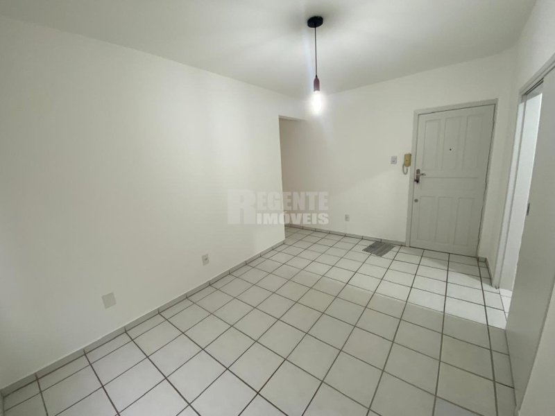 Apartamento 2 quartos no Trindade em Florianópolis - Foto 2