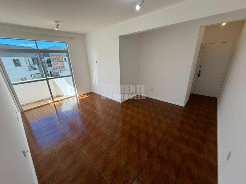 Apartamento 2 quartos no Trindade em Florianópolis - Foto 2