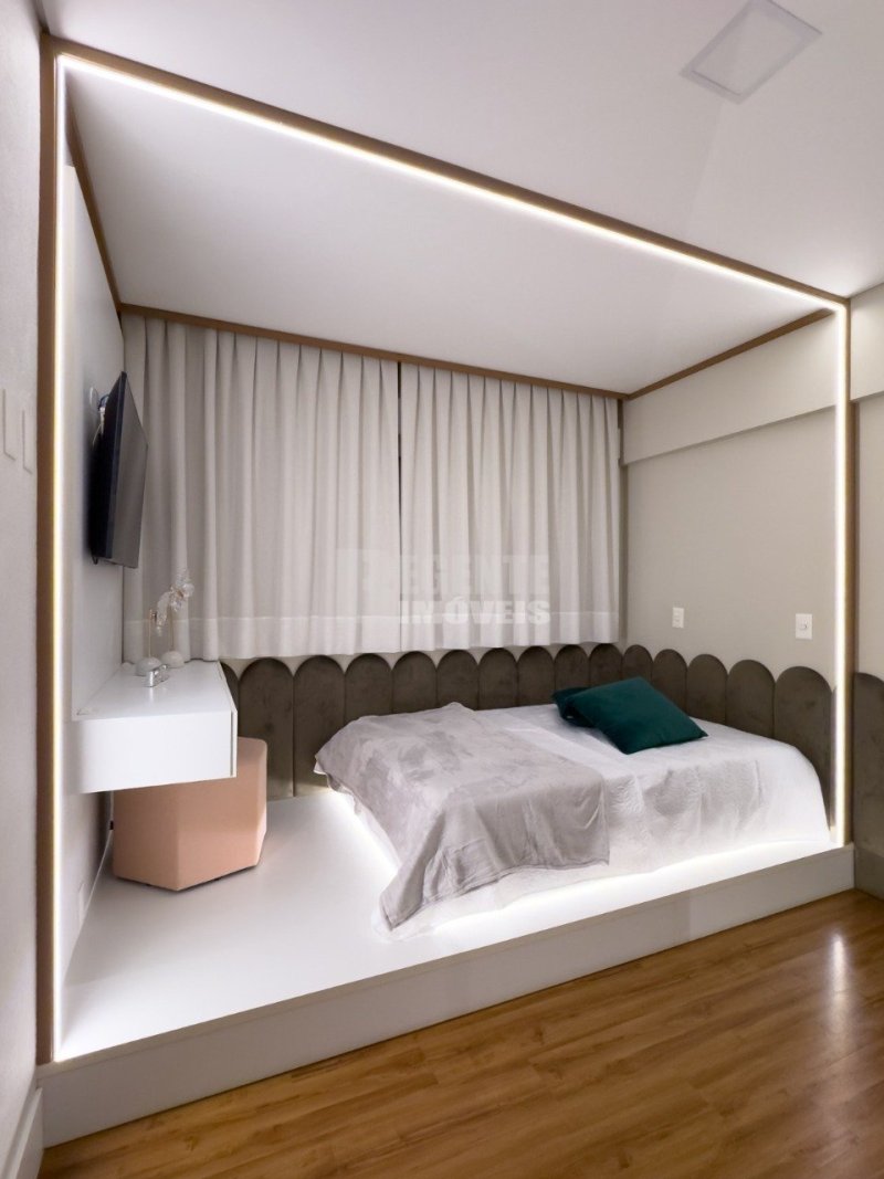 Apartamento 3 quartos no Beira Mar em Florianópolis - Foto 4