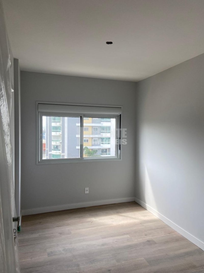 Apartamento 3 quartos no Barreiros em Florianópolis - Foto 37