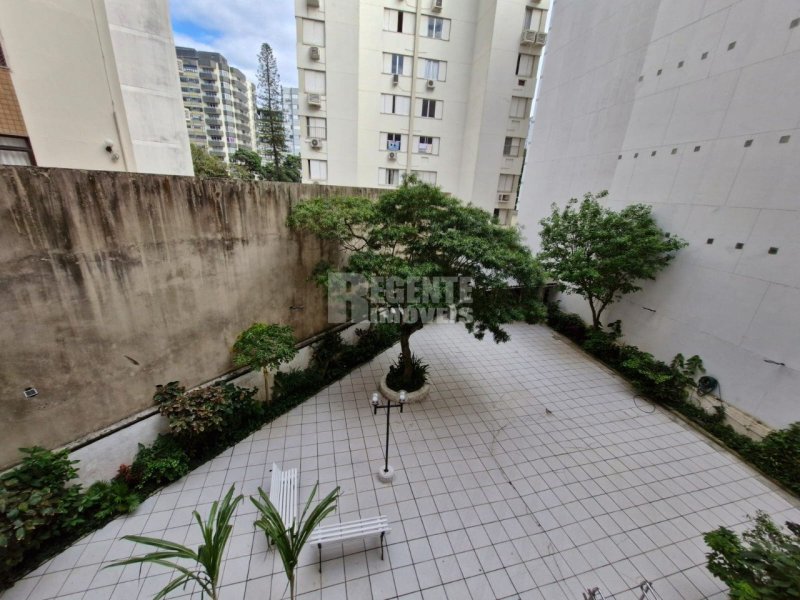 Apartamento 3 quartos no Centro em Florianópolis - Foto 2