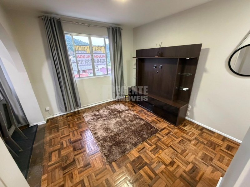 Apartamento 2 quartos no Trindade em Florianópolis - Foto 2