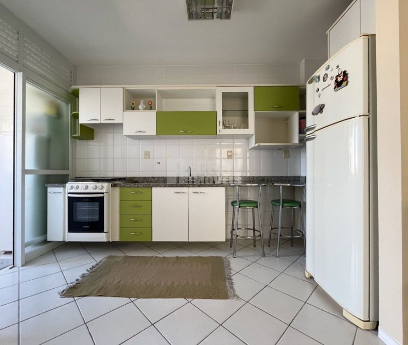 Apartamento 2 quartos no Trindade em Florianópolis - Foto 2