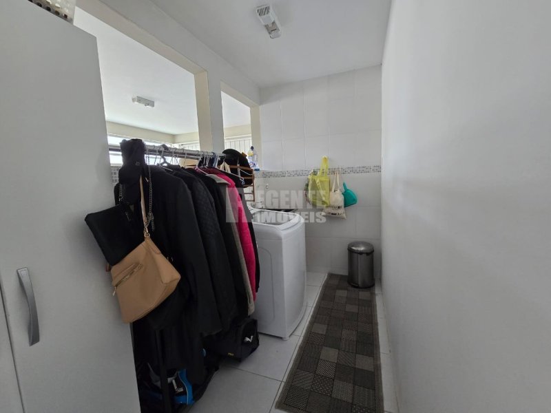 Casa 4 quartos no Parque São Jorge em Florianópolis - Foto 17