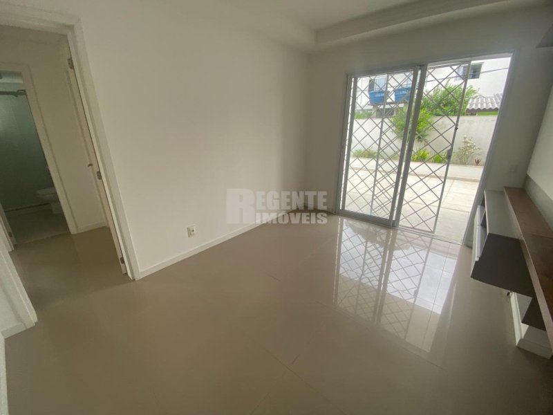 Apartamento 2 quartos no Carvoeira em Florianópolis - Foto 3