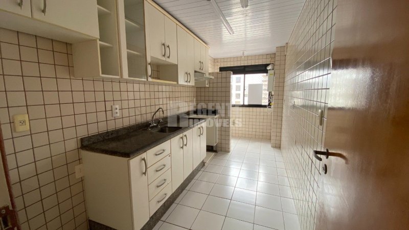 Apartamento 3 quartos no Beiramar em Florianópolis - Foto 2