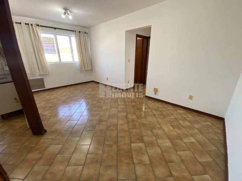 Apartamento 2 quartos no Pantanal em Florianópolis - Foto 2
