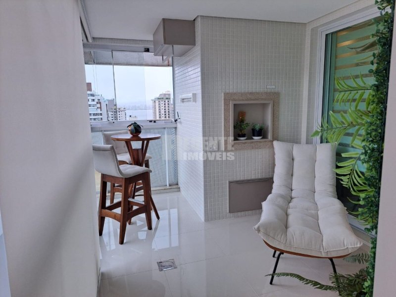 Apartamento 2 quartos no Beira Mar em Florianópolis - Foto 3