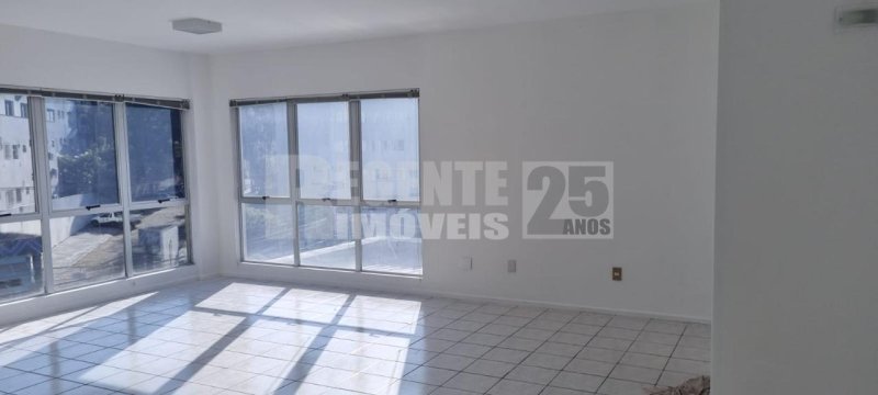 Salas/Conjuntos no Trindade em Florianópolis - Foto 2