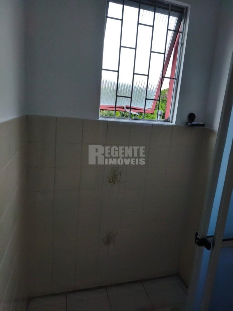 Kitnet 1 quartos no Trindade em Florianópolis - Foto 17