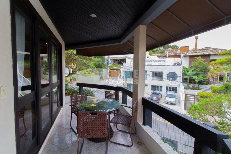 009 - Casa 4 quartos no Centro em Florianópolis