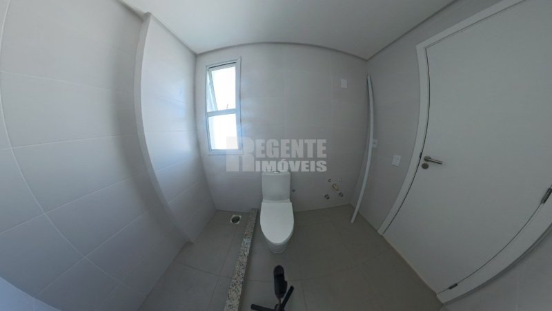 BANHEIRO SUÍTESUPERIOR - Apartamento 2 quartos no João Paulo em Florianópolis