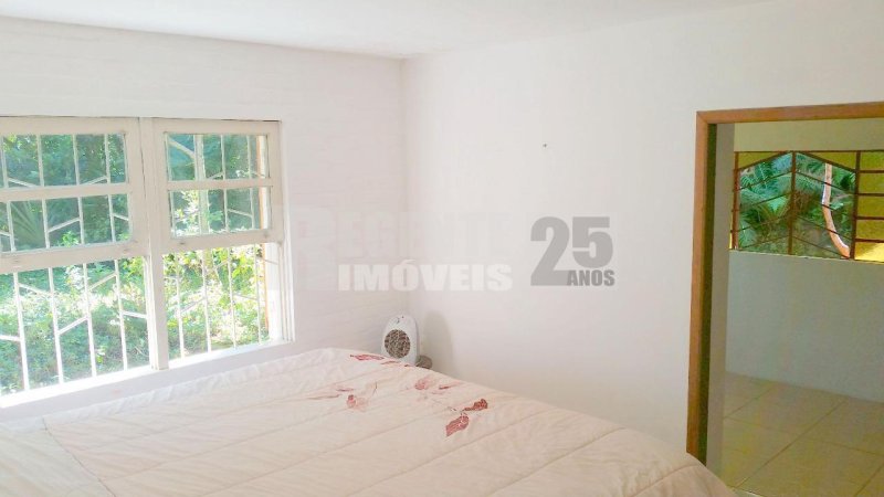 Terreno 2 quartos no Sambaqui em Florianópolis - Foto 11