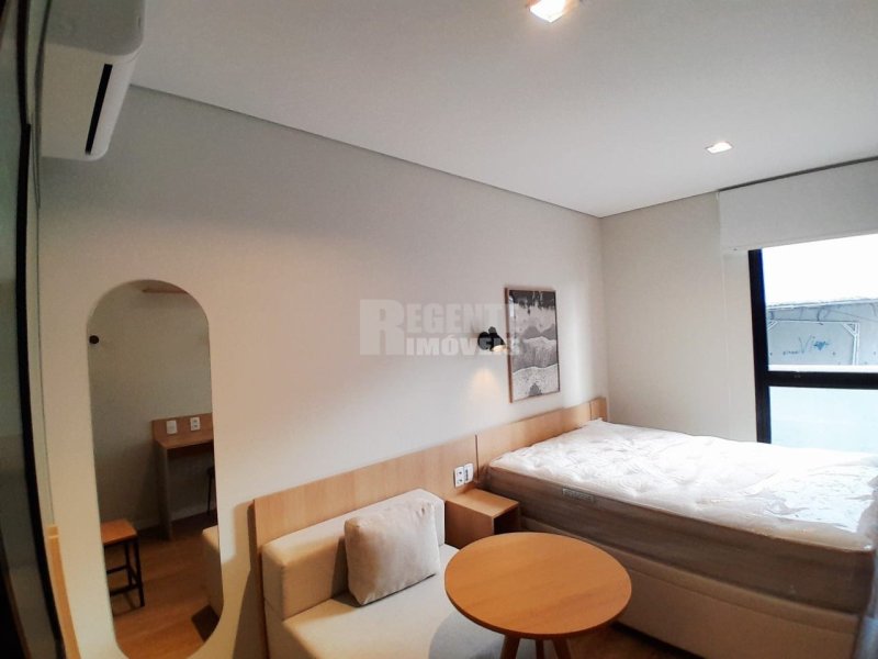 Monoambiente totalmente amueblado para alquiler en el barrio Trindade! - Foto 11