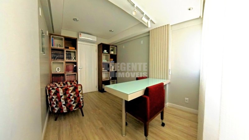 BIBLIOTECA - Apartamento 3 quartos no Itacorubi em Florianópolis