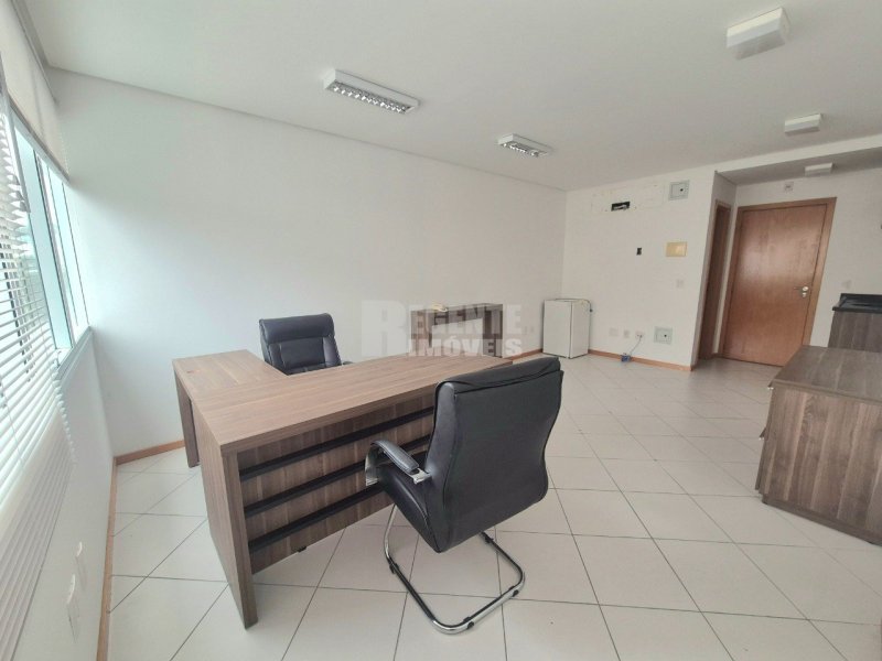 Commercial Office for Sale in Trindade Neighborhood, Florianópolis - Photo 5