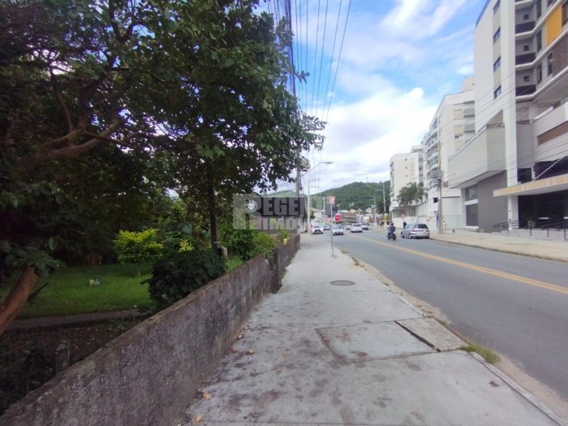 Terreno no Córrego Grande em Florianópolis - Foto 2