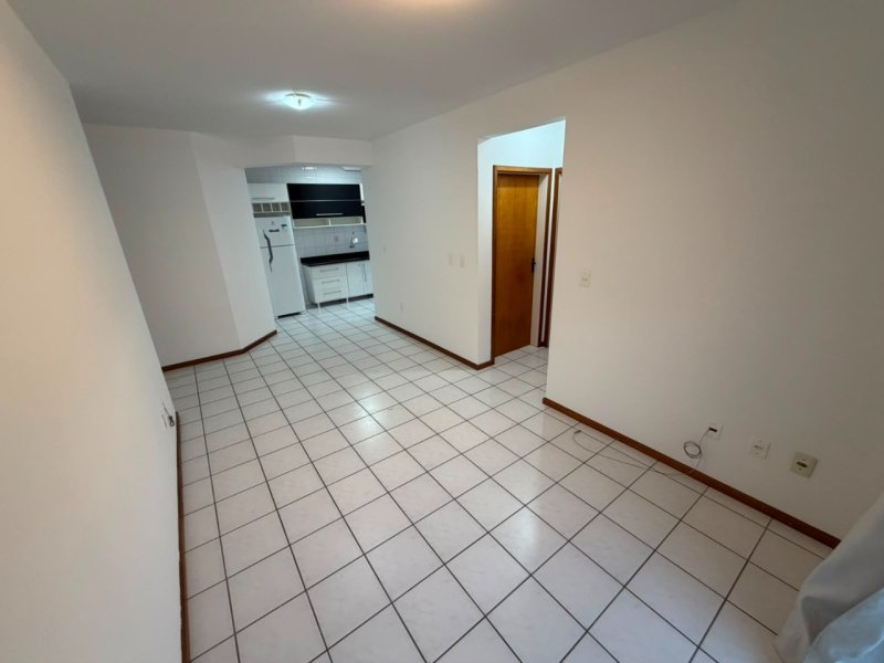 Apartamento 2 quartos no Carvoeira em Florianópolis - Foto 2