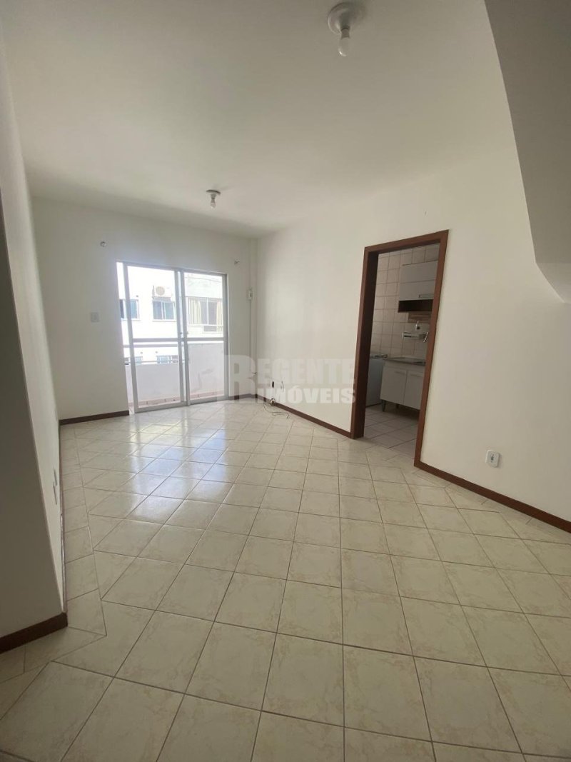 Apartamento 2 quartos no Trindade em Florianópolis - Foto 2