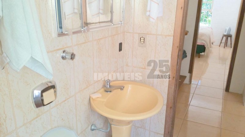 Terreno 2 quartos no Sambaqui em Florianópolis - Foto 15