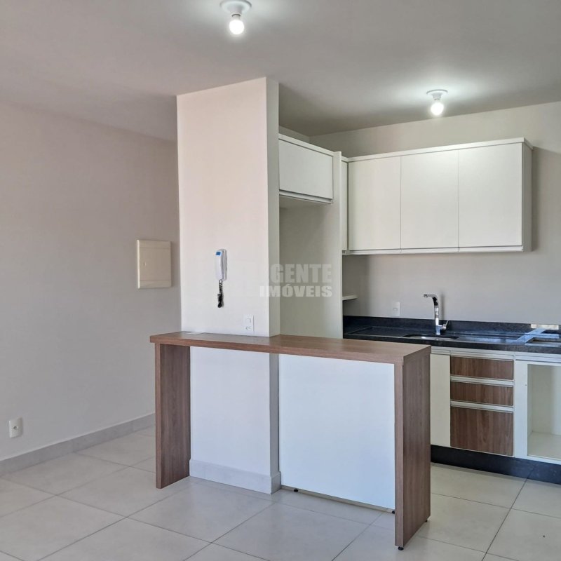 Apartamento 2 quartos no Agronômica em Florianópolis - Foto 2