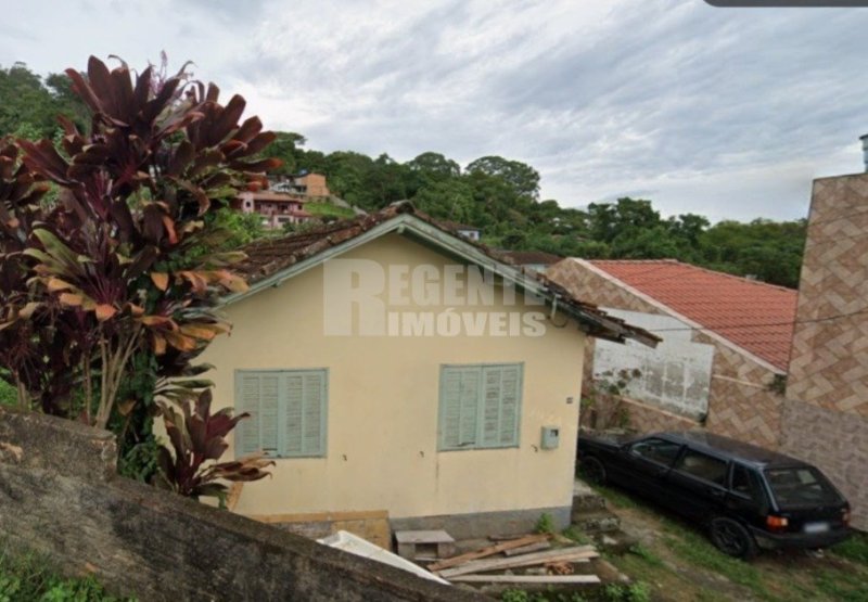 Casa no Córrego Grande em Florianópolis - Foto 2