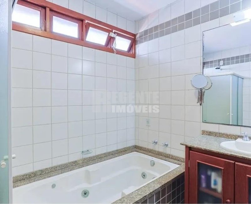 Casa 5 quartos no Córrego Grande em Florianópolis - Foto 8