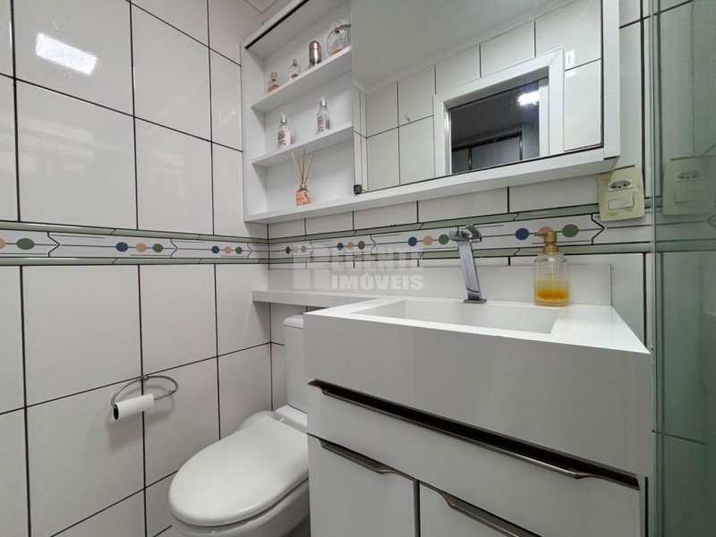 Apartamento 3 quartos no Beiramar em Florianópolis - Foto 23