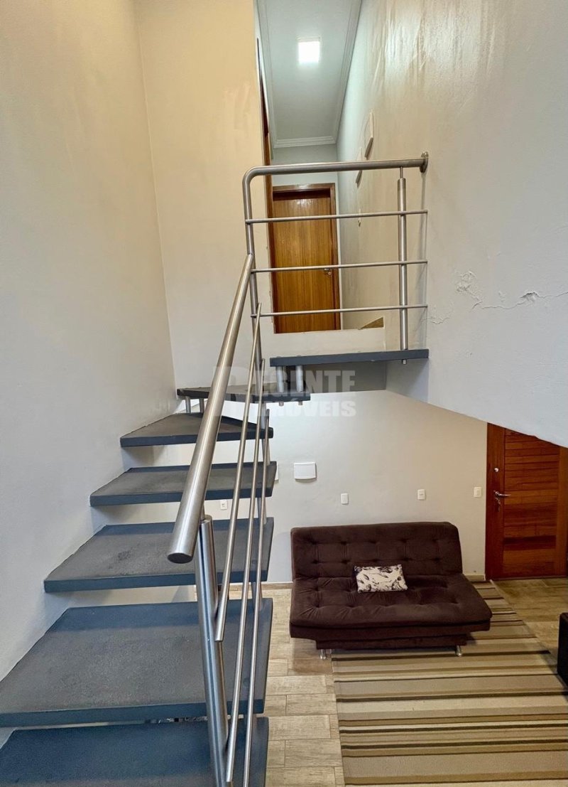 Sobrado 2 quartos no Cachoeira do Bom Jesus em Florianópolis - Foto 19