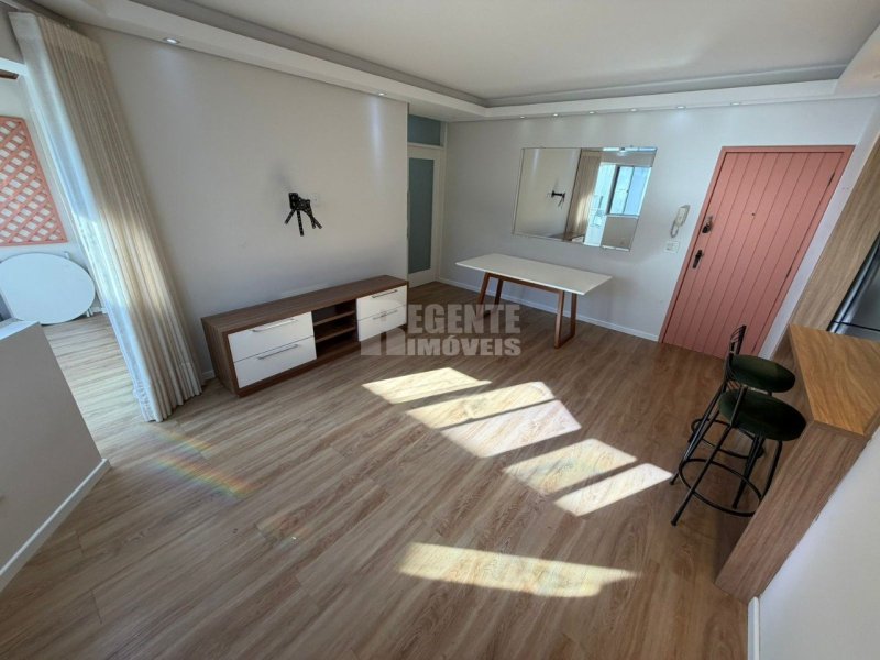 Apartamento 3 quartos no Córrego Grande em Florianópolis - Foto 2