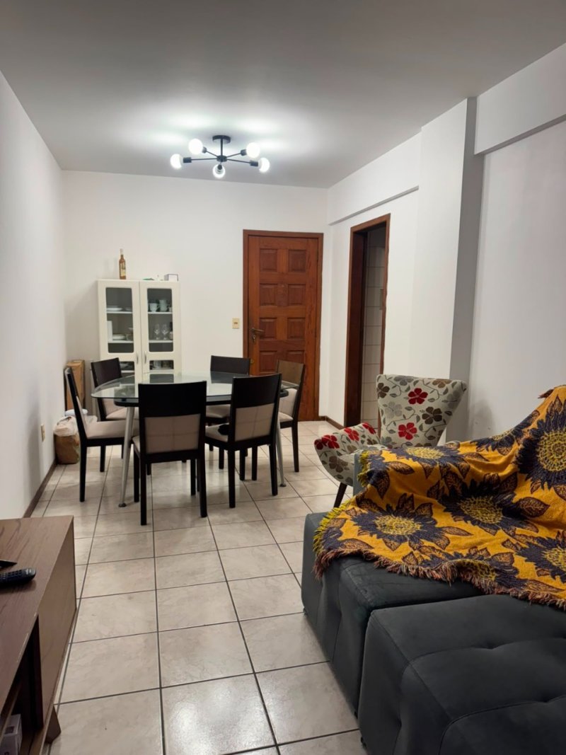 Apartamento 2 quartos no Coqueiros em Florianópolis - Foto 2