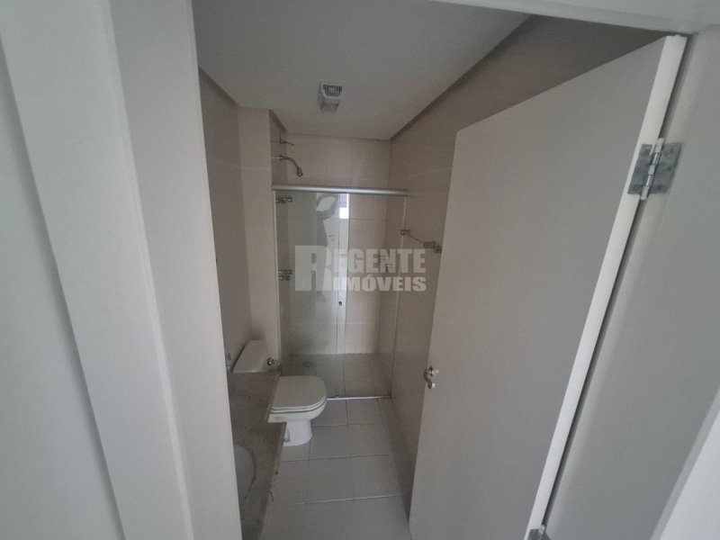 banheiro social - Apartamento 3 quartos no Itacorubi em Florianópolis