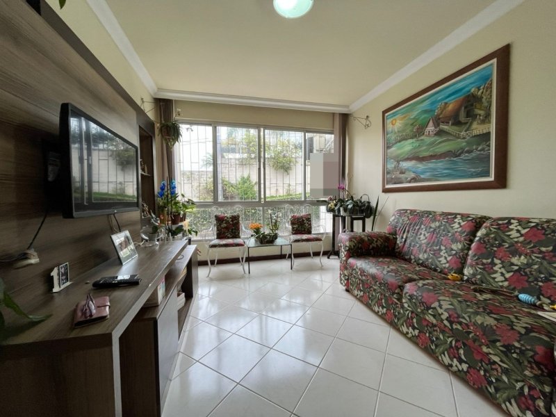 Apartamento 3 quartos no Trindade em Florianópolis - Foto 2