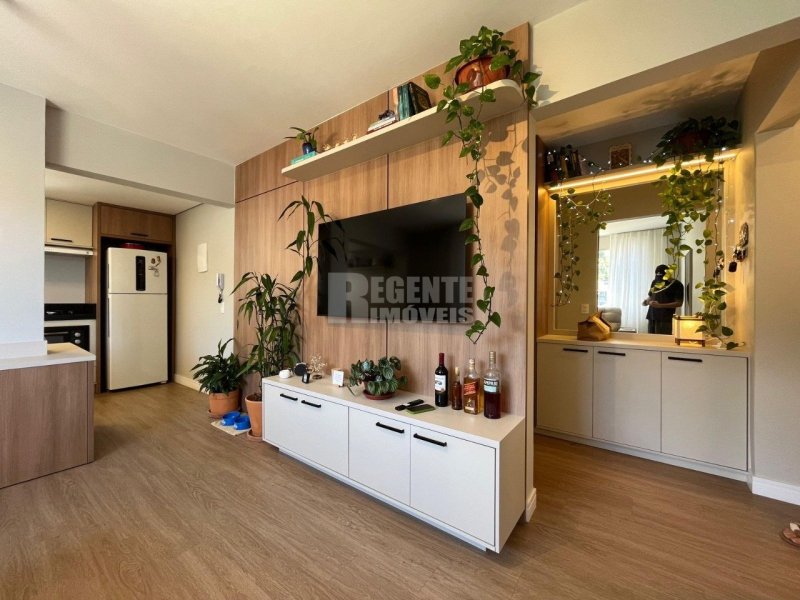 Apartamento 2 quartos no Centro em Florianópolis - Foto 2