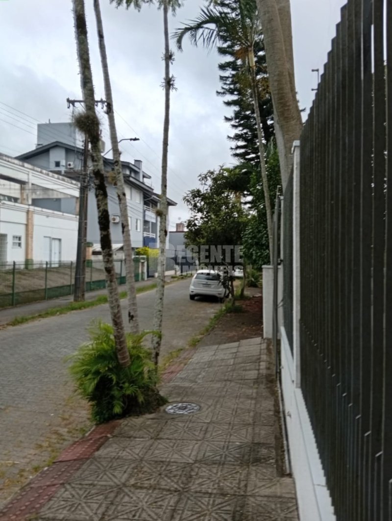 Kitnet 1 quartos no Lagoa Da Conceição em Florianópolis - Foto 11