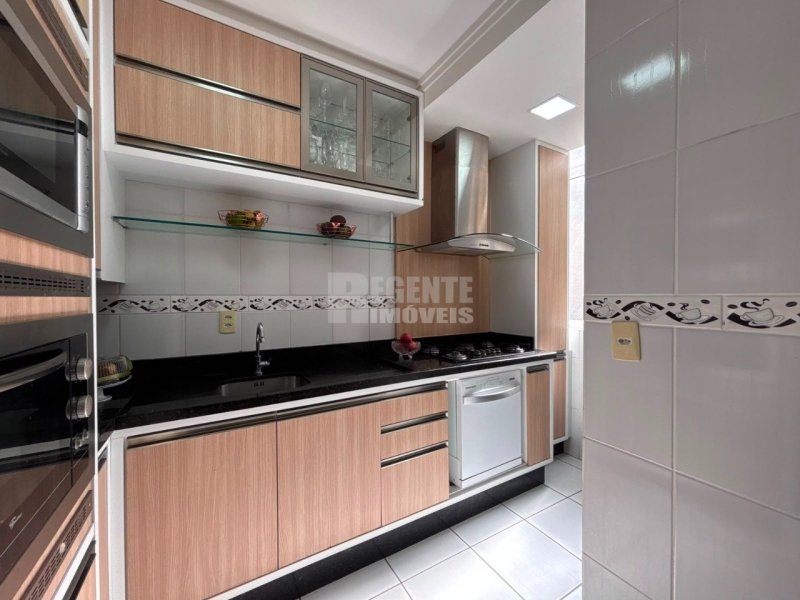 Apartamento 3 quartos no Beiramar em Florianópolis - Foto 5
