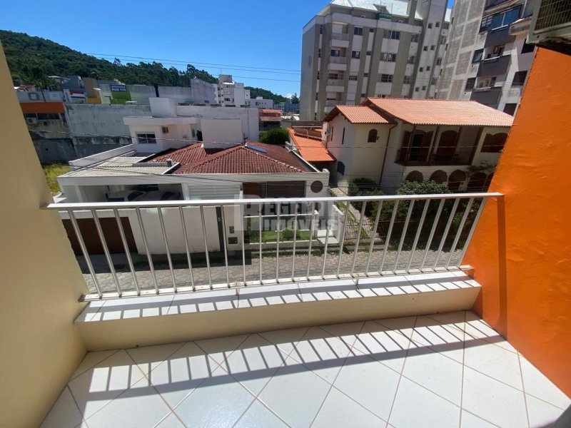 Apartamento 2 quartos no Trindade em Florianópolis - Foto 2