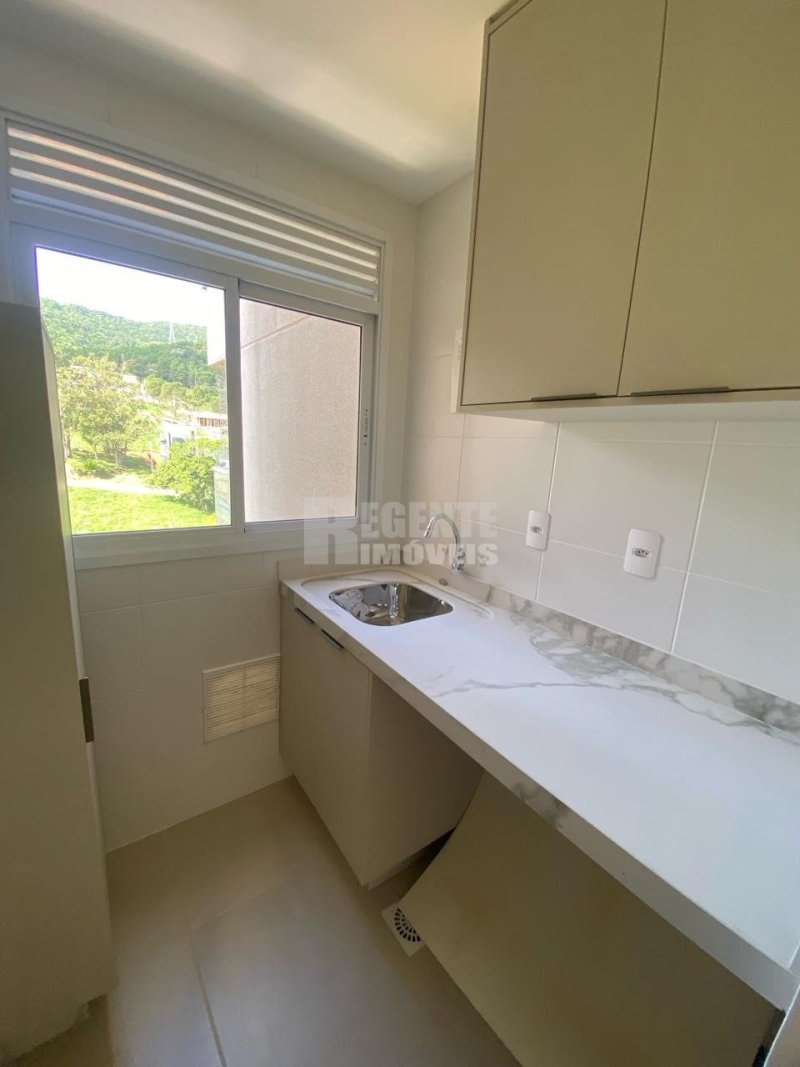 Excelente departamento de 2 dormitorios en alquiler en el barrio Itacorubi! - Foto 5