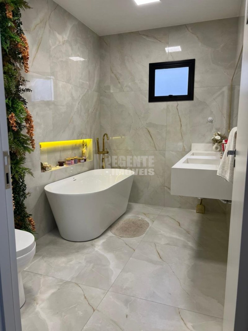 Casa 5 quartos no Trindade em Florianópolis - Foto 45