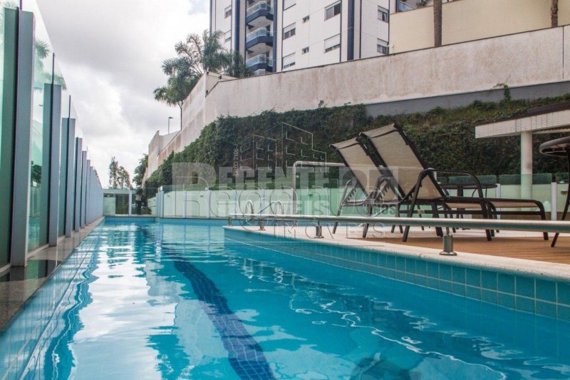 cond 06 - Apartamento 3 quartos no Itacorubi em Florianópolis