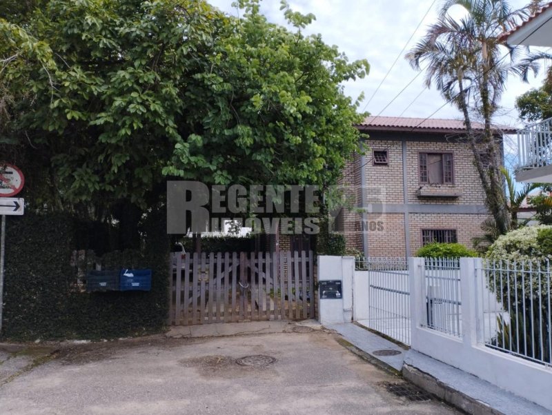 Casa en venta en el barrio Trindade en Florianópolis - Foto 2