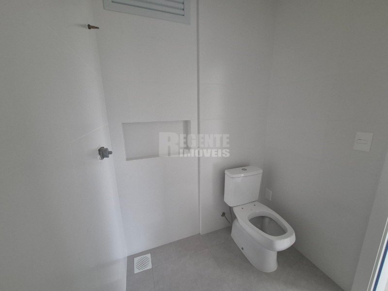 Apartamento 2 quartos no Carvoeira em Florianópolis - Foto 8